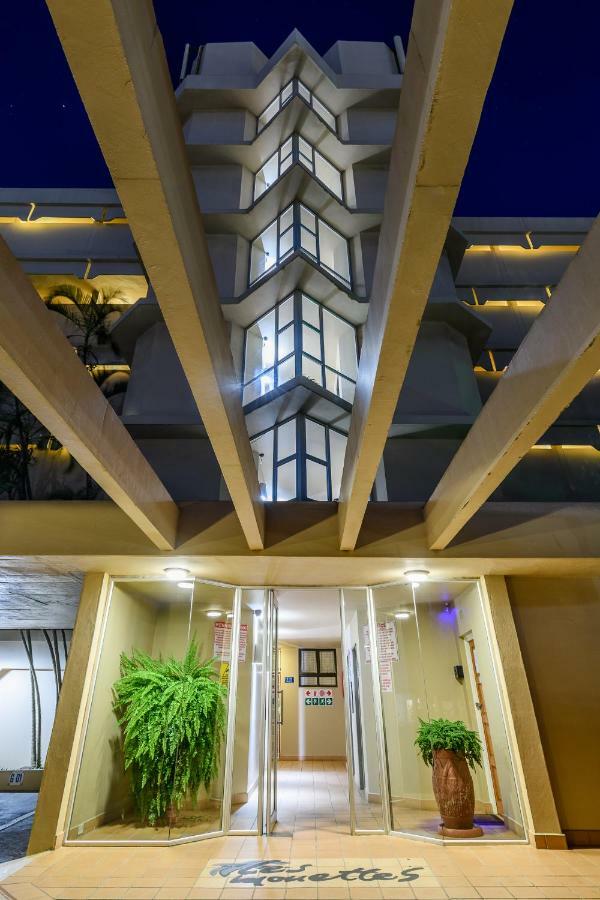 Sands Beach Breaks Luxury Beach Front Ballito Exterior photo